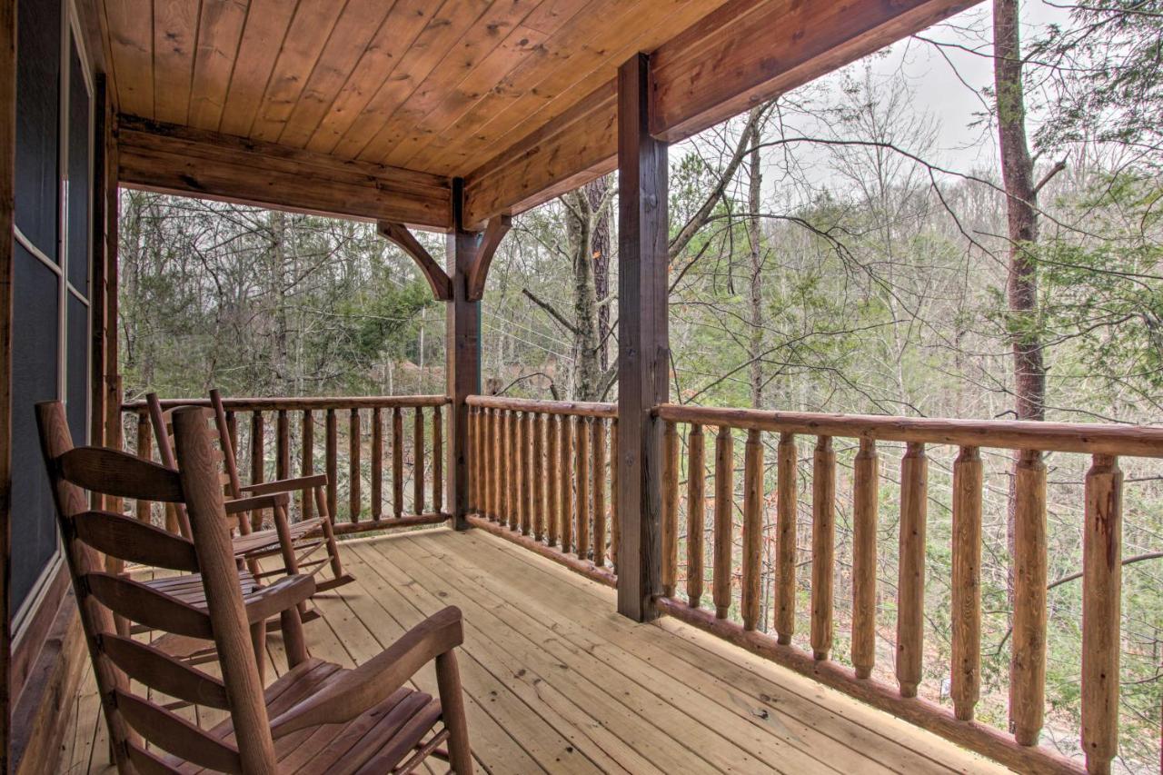 Luxe Cabin With Home Theater Less Than 2 Miles To แกตลิงเบิร์ก ภายนอก รูปภาพ